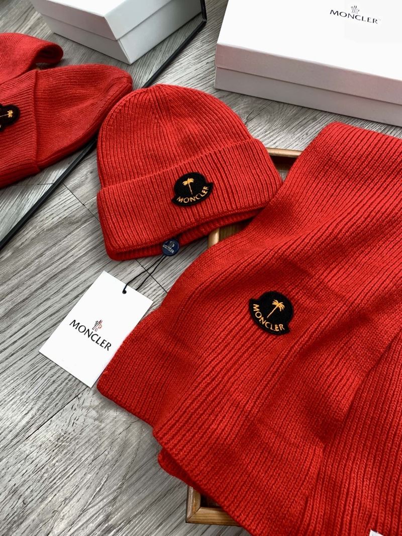 Moncler Caps Scarfs